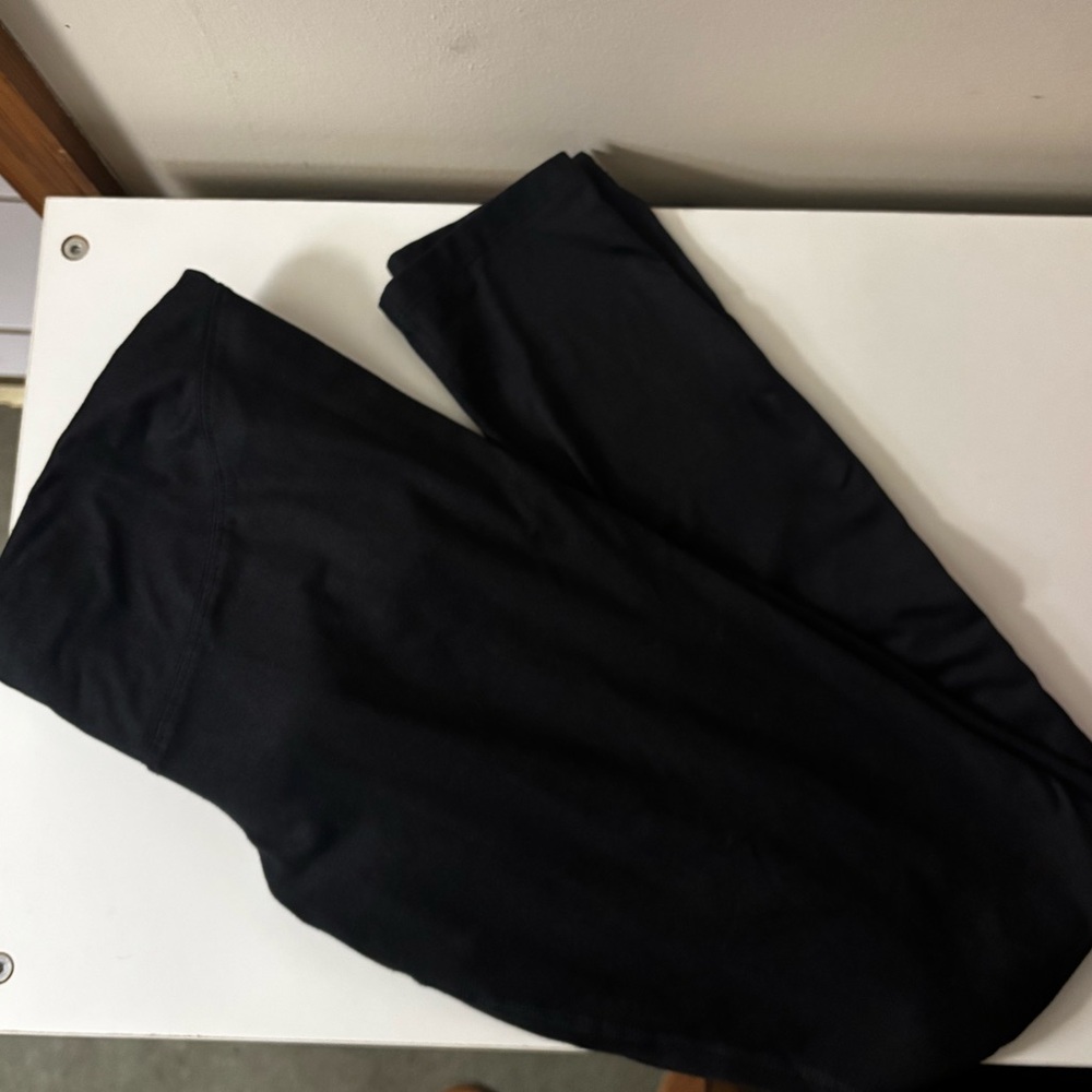 Isabel Maternity by Ingrid & Isabel Black Leggings.